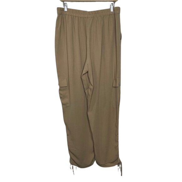 VENUS | Lightweight Camel Elastic Waist Cargo Ankle Pants | Size L - Picture 7 of 13